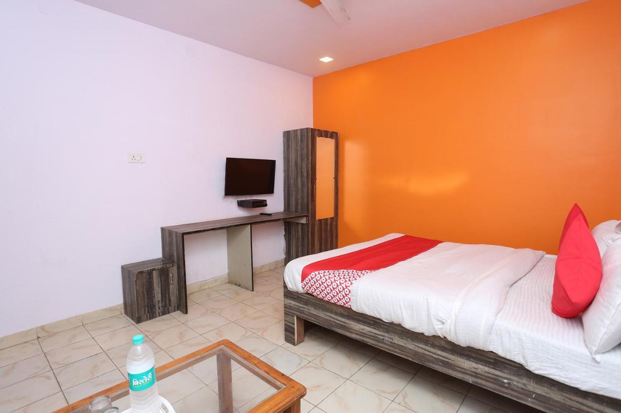 Oyo 37533 Hotel Ashirwad Jabalpur Exteriör bild