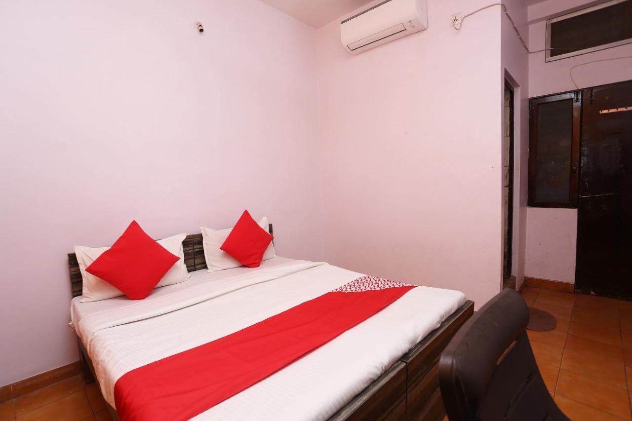 Oyo 37533 Hotel Ashirwad Jabalpur Exteriör bild